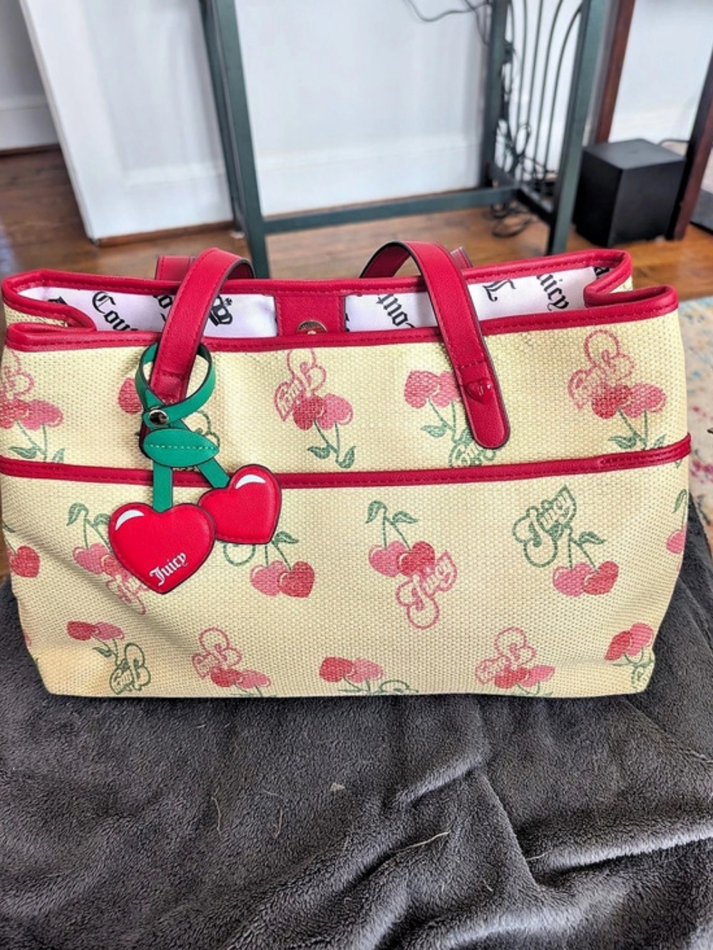 Juicy Couture Cherry Tote Floral in Pink & Red